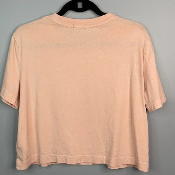 CALVIN KLEIN Crop T-Shirt Peach Pink Graphic Logo Short Sleeve Crew Baddie L - Picture 5 of 11